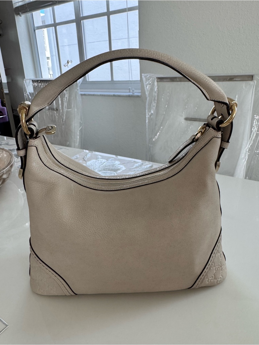Gucci Beige Leather Shoulder Bag Hobo Gold Hardware - Picture 2 of 10